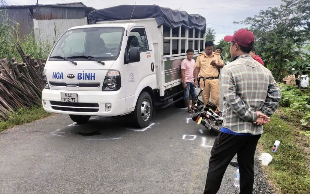 Thông tin mới nhất vụ tai nạn liên quan con gái nghi phạm bắn người rồi tự sát ở Vĩnh Long 