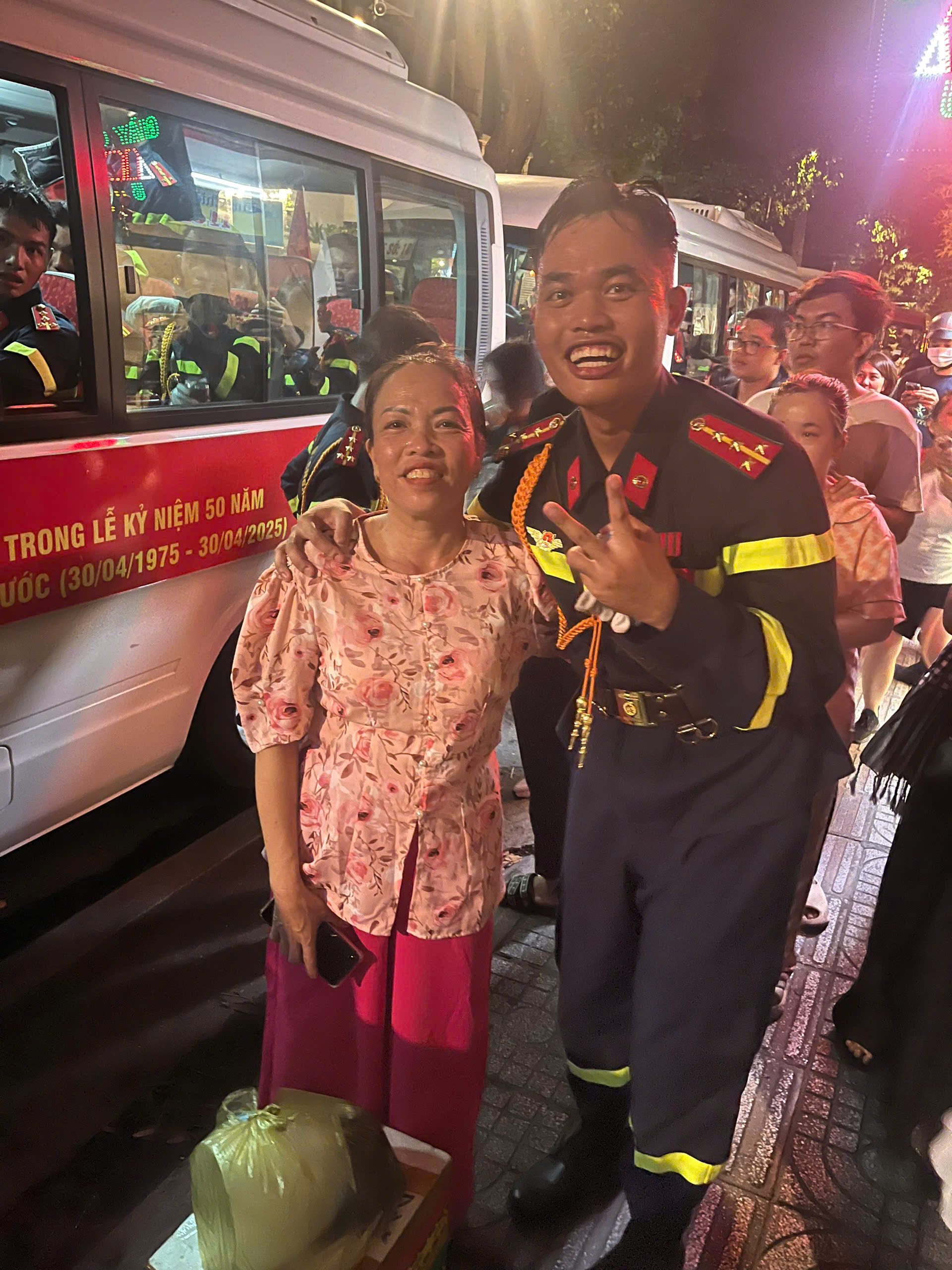 Chiến sĩ trẻ đang l&agrave; sinh vi&ecirc;n trước lễ diễu binh: &ldquo;Tự h&agrave;o kh&oacute; tả, hạnh ph&uacute;c v&ocirc; c&ugrave;ng&rdquo;- Ảnh 1.