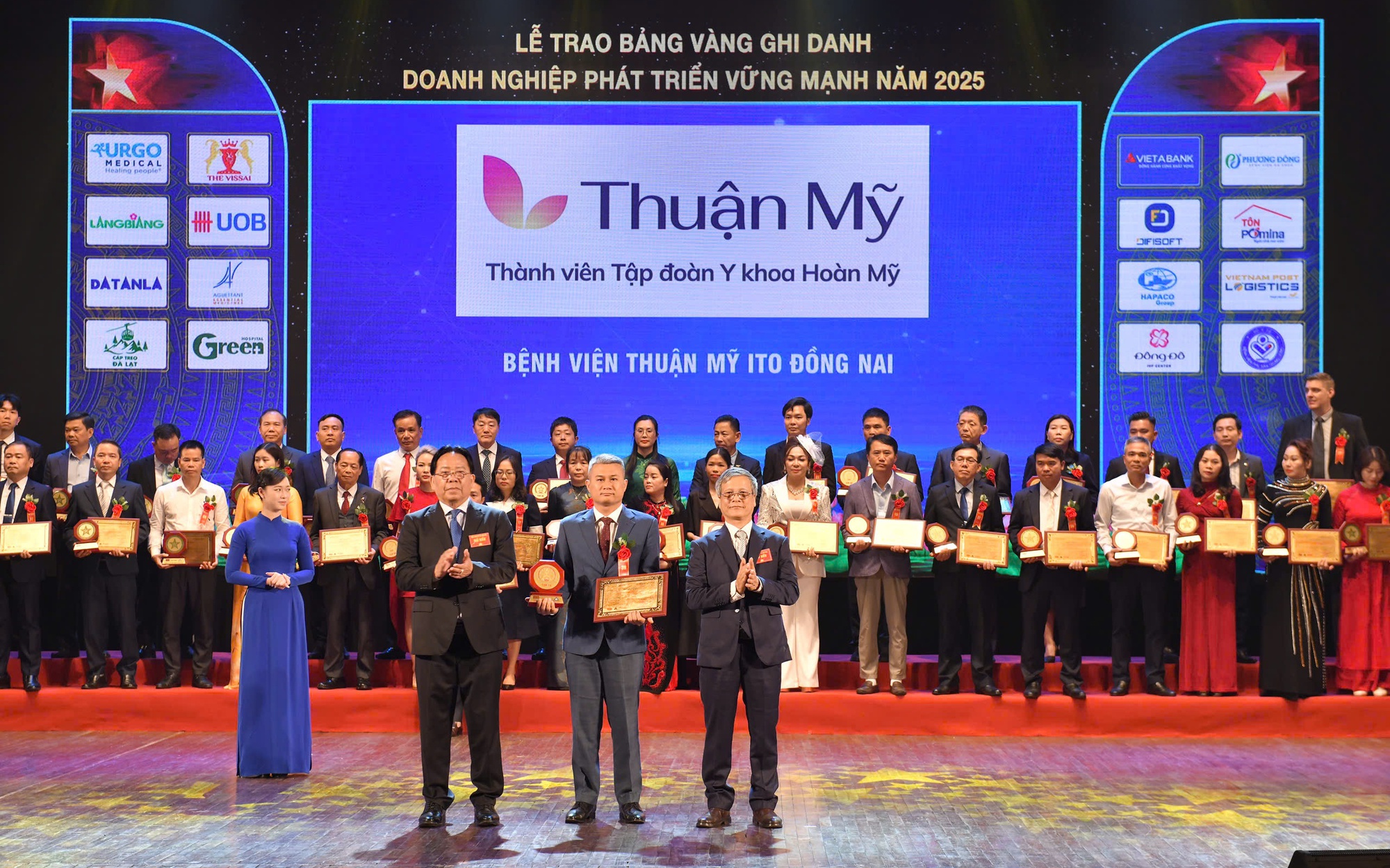 Bệnh viện Thuận Mỹ ITO Đồng Nai nhận giải Doanh nghiệp phát triển vững mạnh 2025