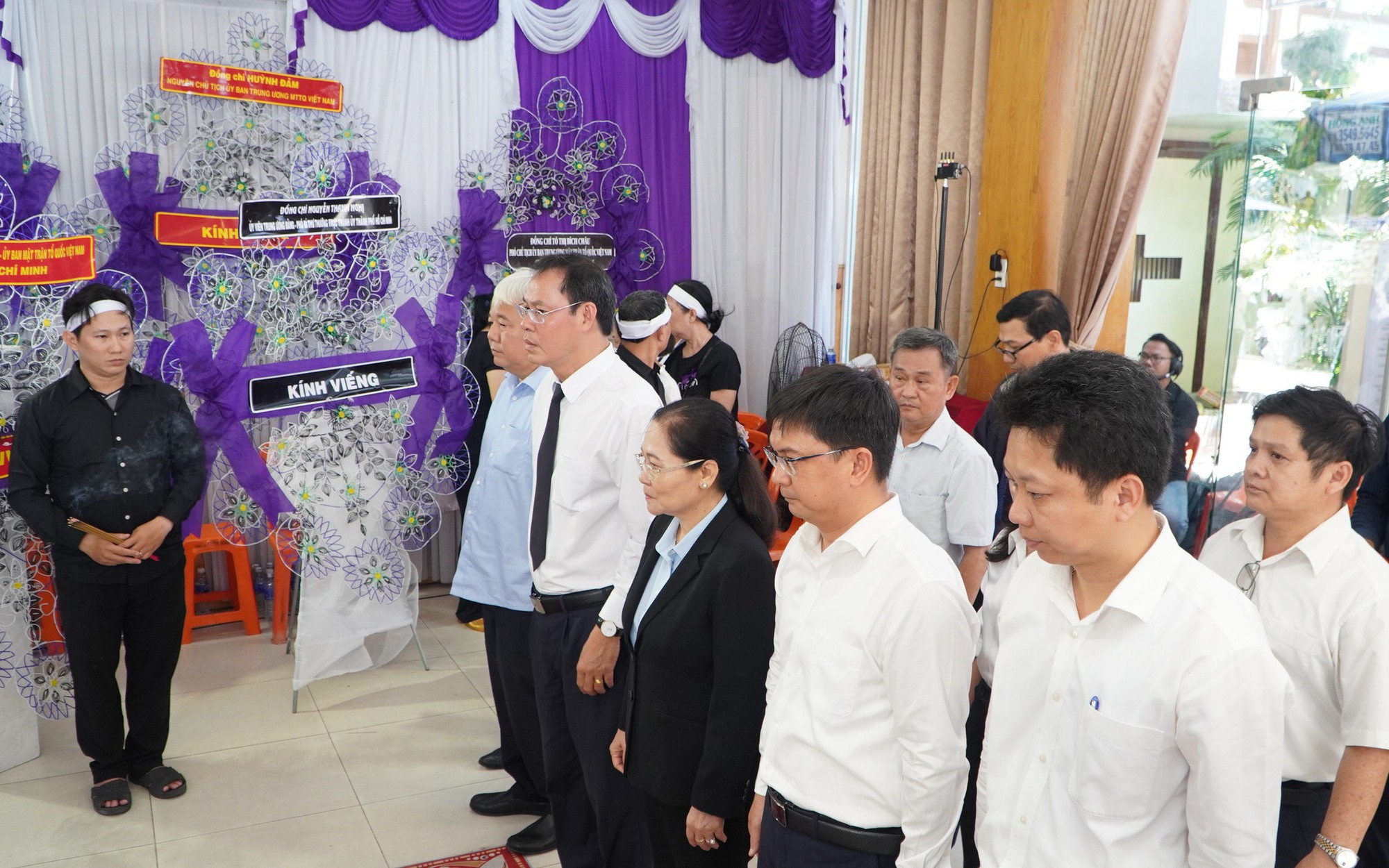 Lãnh đạo TP HCM viếng tang Linh mục Phêrô Phan Khắc Từ