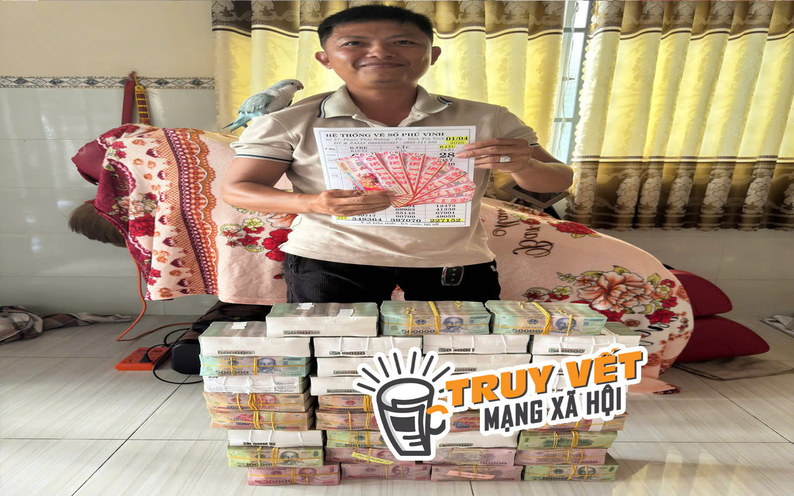 Đi thăm bệnh, người đàn ông mua vé số trúng 7 tờ giải đặc biệt