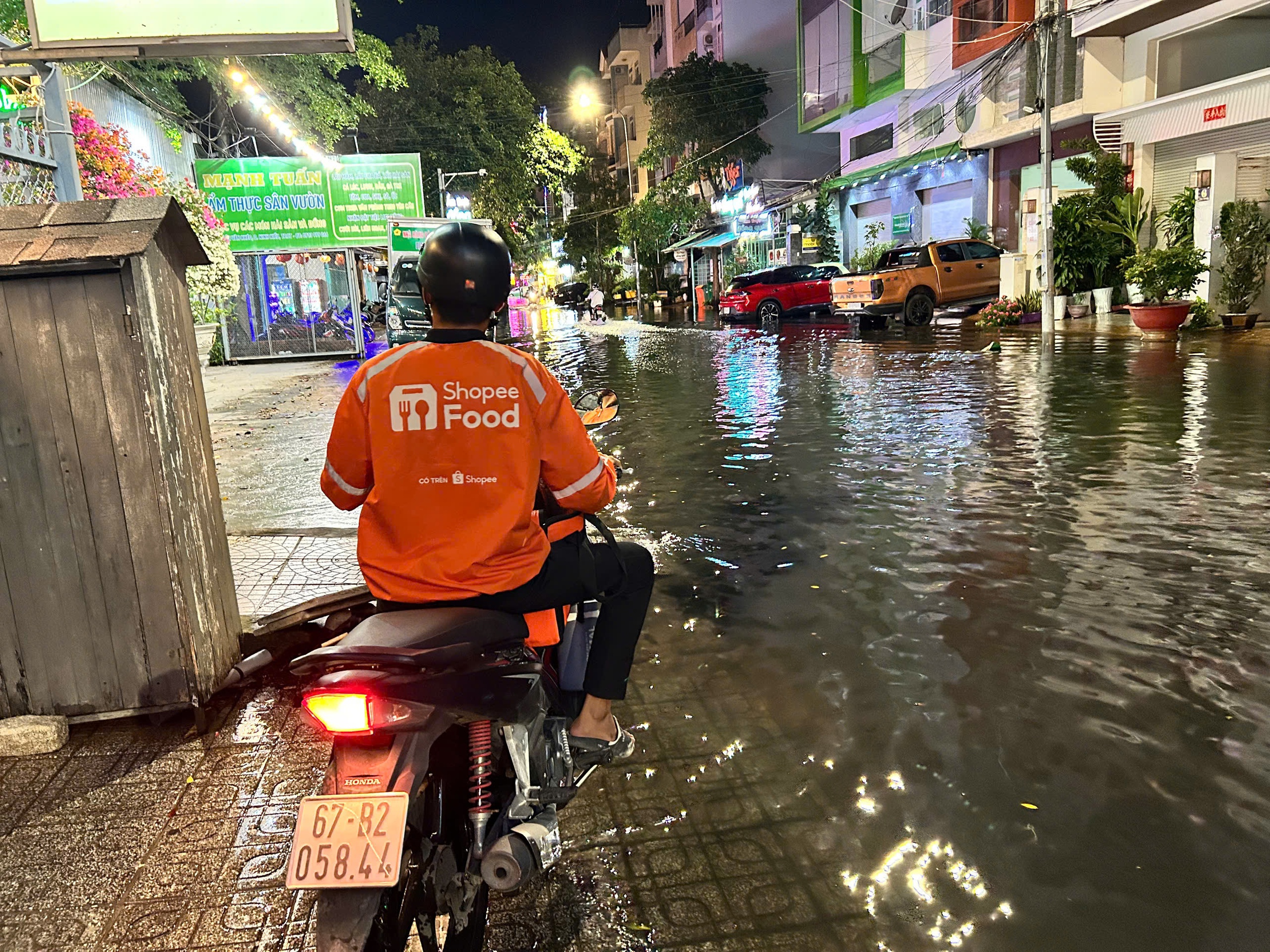 Đ&ocirc; thị miền T&acirc;y ngập bất thường trong m&ugrave;a kh&ocirc;, chuy&ecirc;n gia n&oacute;i g&igrave;?- Ảnh 1.