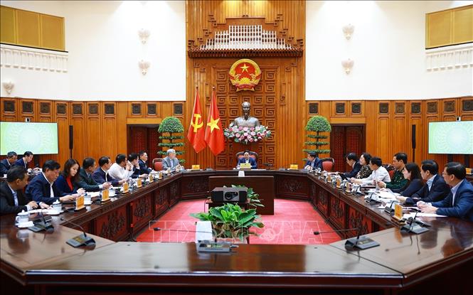 Thủ tướng chủ tr&igrave; họp về việc Mỹ &aacute;p thuế 46% với h&agrave;ng ho&aacute; Việt Nam- Ảnh 2.