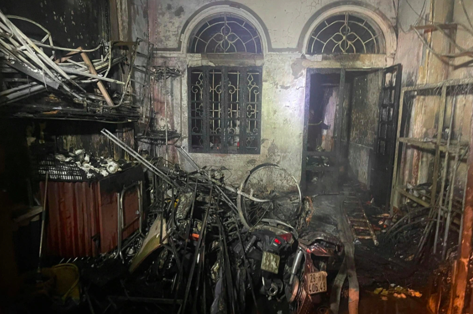Cháy nhà lúc gần nửa đêm, cụ ông 78 tuổi tử vong- Ảnh 1.