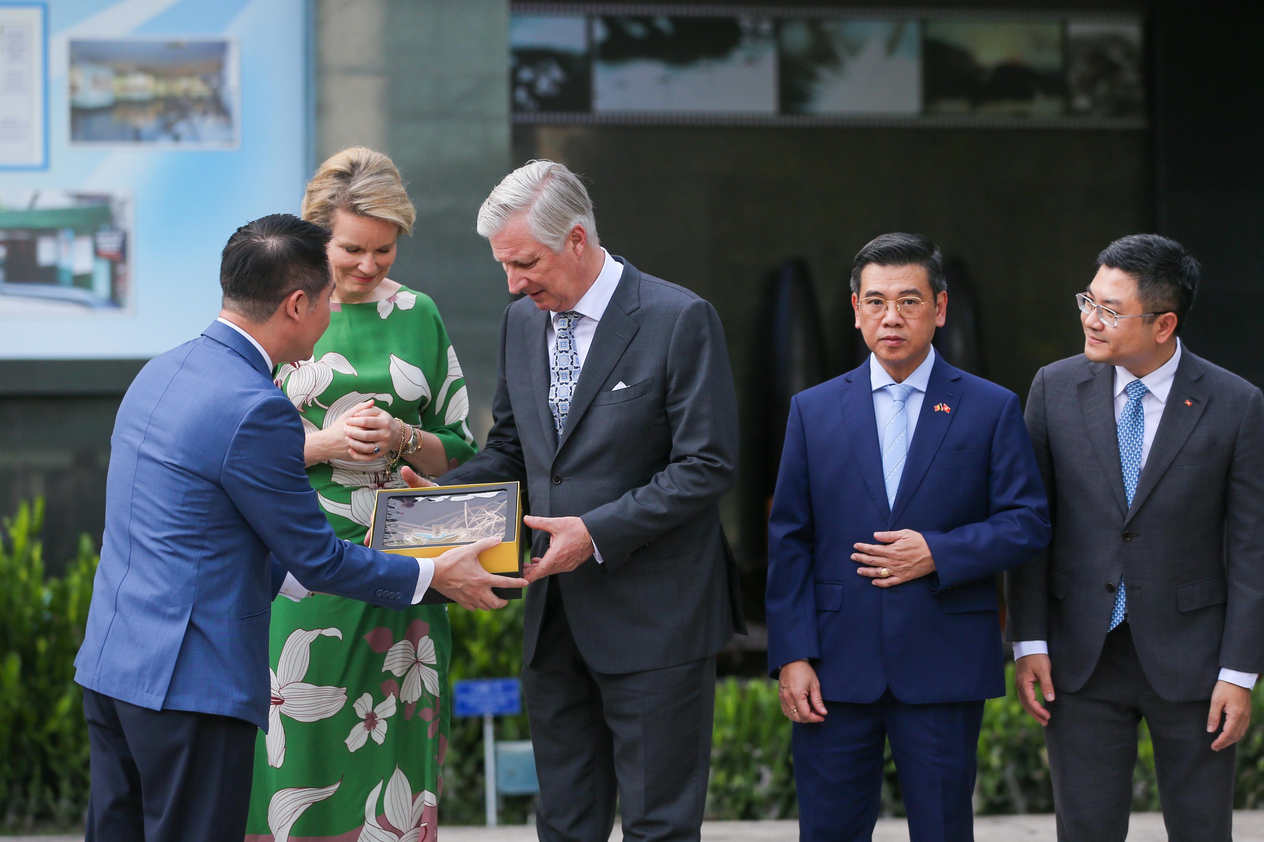 Nhà vua và Hoàng hậu Bỉ thăm Bảo tàng Chứng tích Chiến tranh- Ảnh 11.