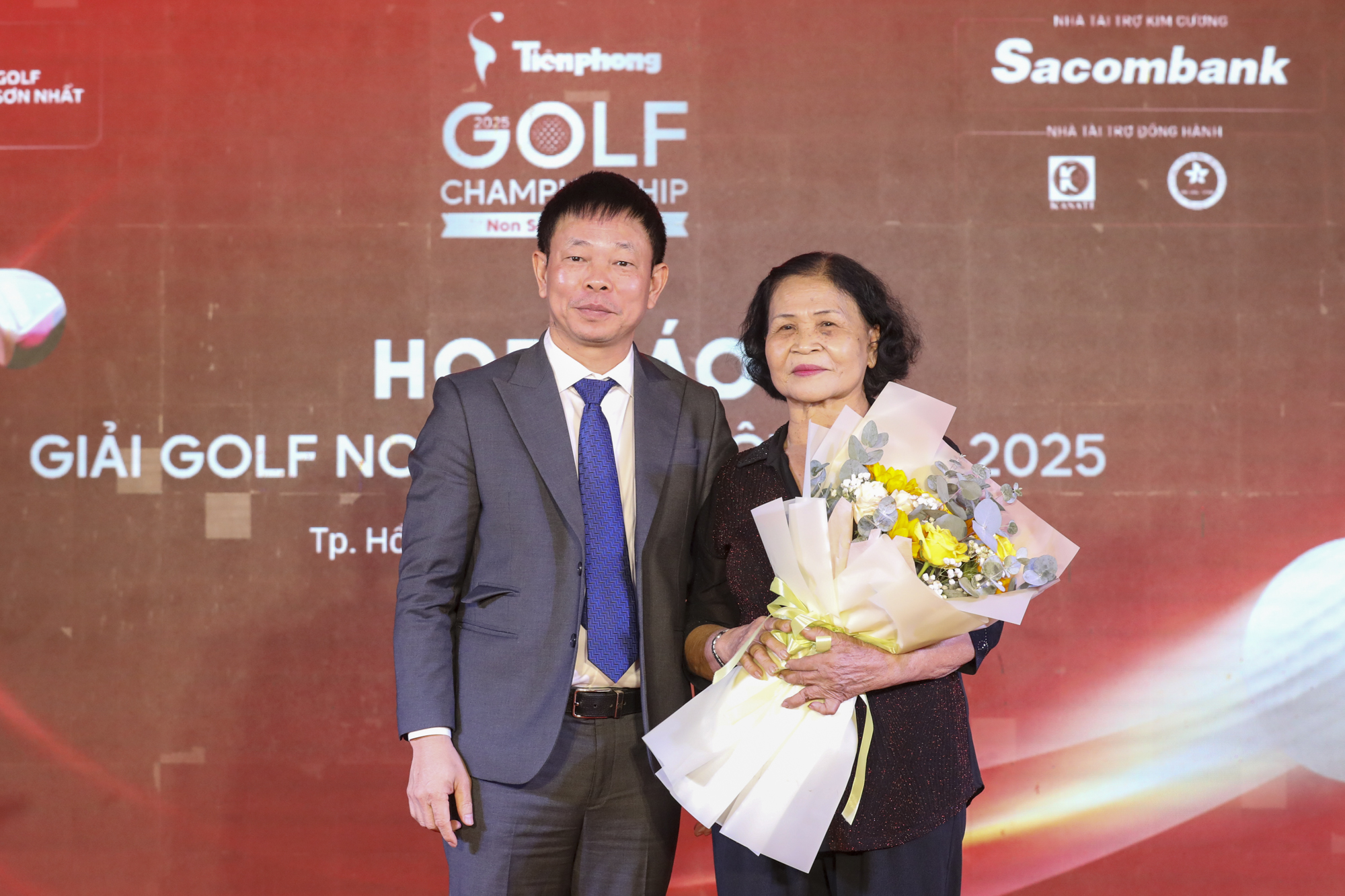 Gần 8 tỉ đồng giải thưởng "Hole-in-One" tại "Tiền Phong Golf Championship"- Ảnh 4.