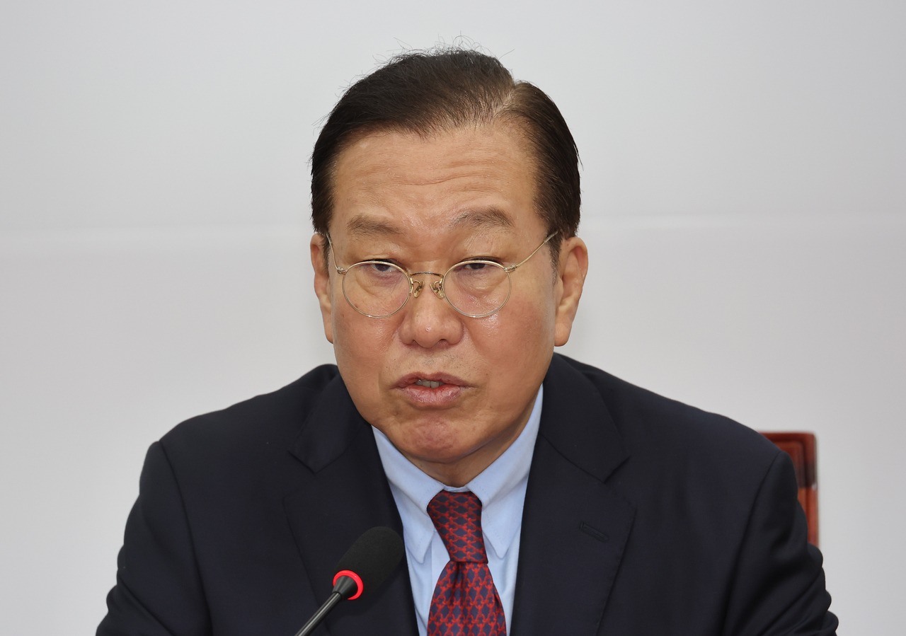 Đảng cầm quyền H&agrave;n Quốc chuẩn bị sẵn kế hoạch đối với &ocirc;ng Yoon Suk-yeol- Ảnh 1.