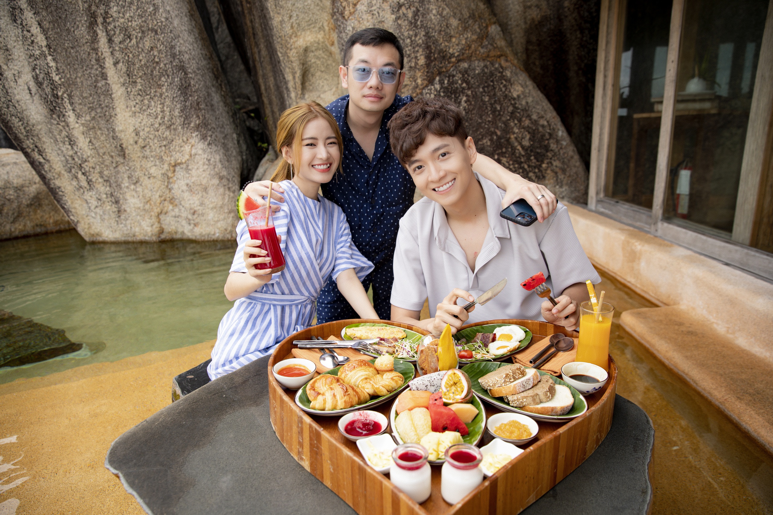 Đằng sau việc "đứt g&aacute;nh" giữa Ng&ocirc; Kiến Huy v&agrave; quản l&yacute;
- Ảnh 4.