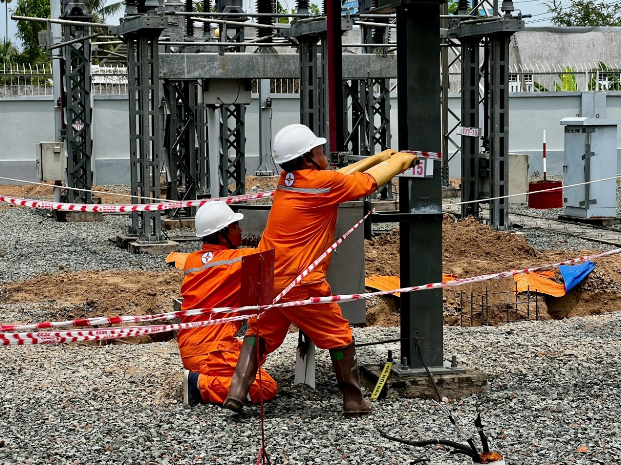 EVNSPC đưa v&agrave;o vận h&agrave;nh th&ecirc;m 15 c&ocirc;ng tr&igrave;nh lưới điện 110kV- Ảnh 6.
