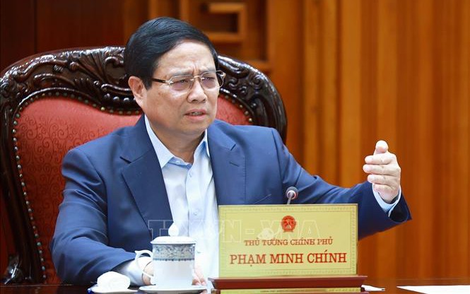 Thủ tướng chủ trì họp về việc Mỹ áp thuế 46% với hàng hoá Việt Nam