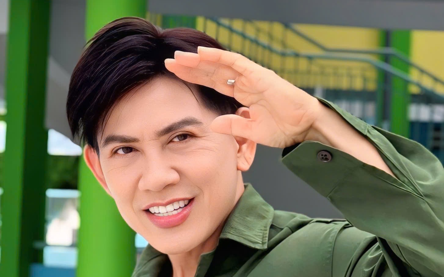 Cuộc sống chật vật của ca sĩ "Mưa bụi" một thời Mai Tuấn