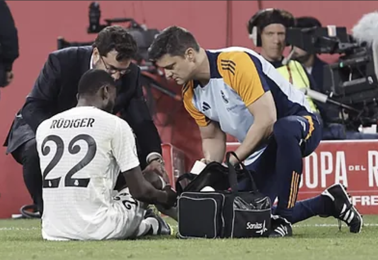 LĐBĐ Tây Ban Nha cấm thi đấu 6 trận với Antonio Rudiger, xóa thẻ đỏ Jude Beliingham - Ảnh 2.