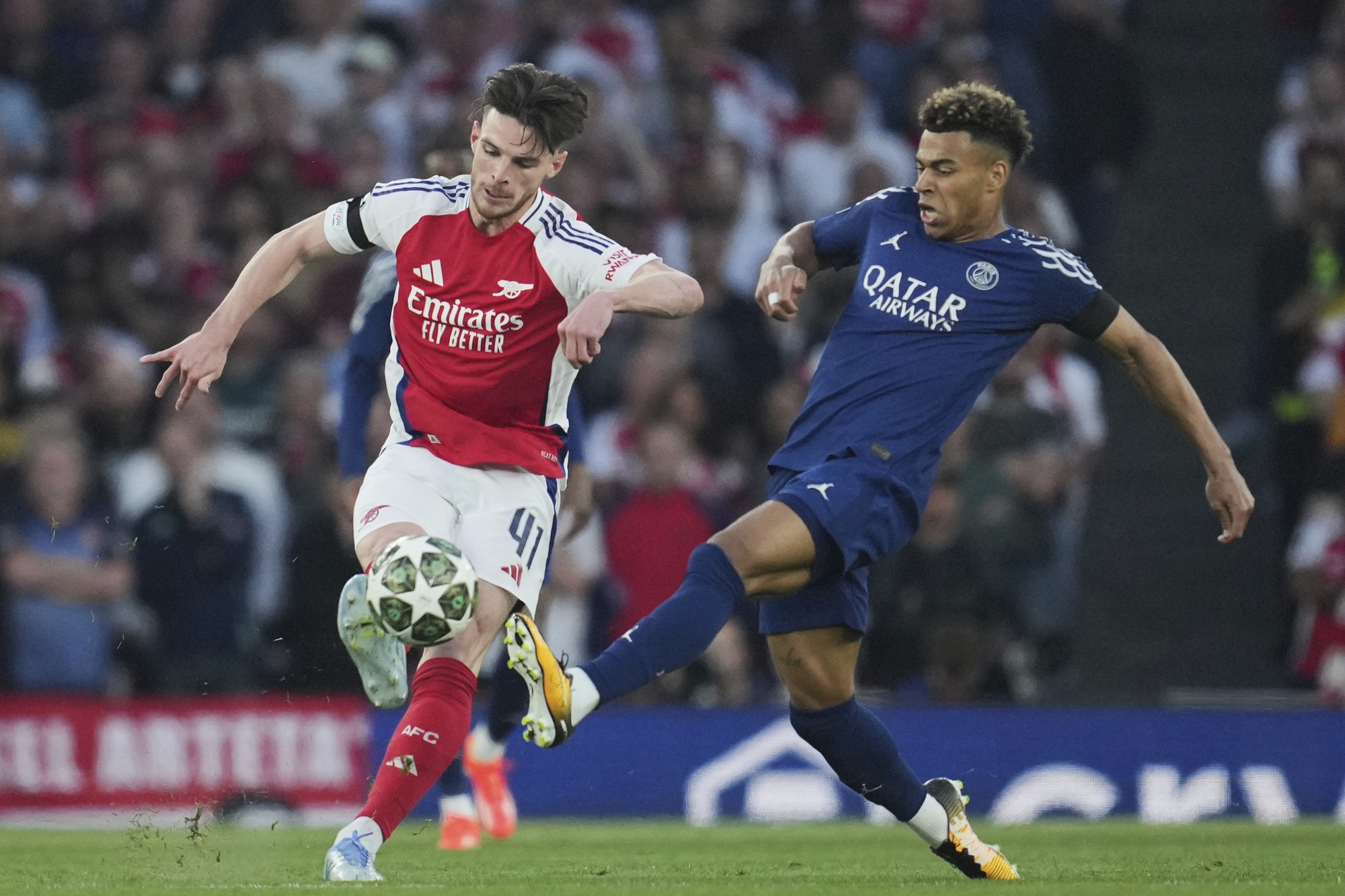 Nh&igrave;n lại trận thua của Arsenal: Khi PSG chơi tiki-taka tr&ecirc;n s&acirc;n Emirates - Ảnh 1.