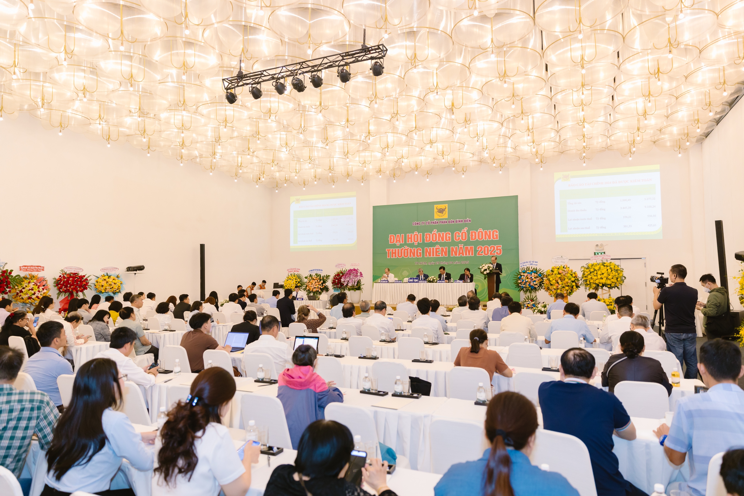 Bạn hàng và người nông dân góp phần tạo nên công thức thành công cho doanh nghiệp - Ảnh 2.