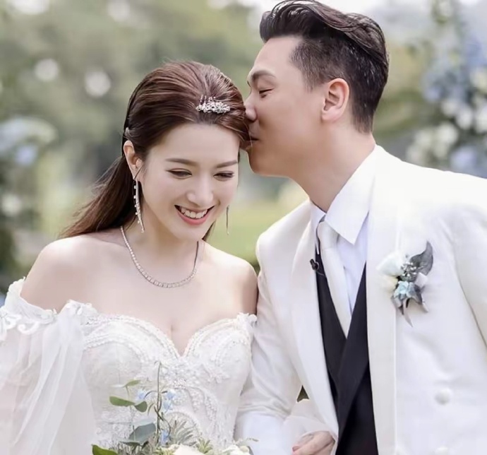 Mỹ nhân gây nhiều tranh cãi chia tay chồng đại gia- Ảnh 3.
