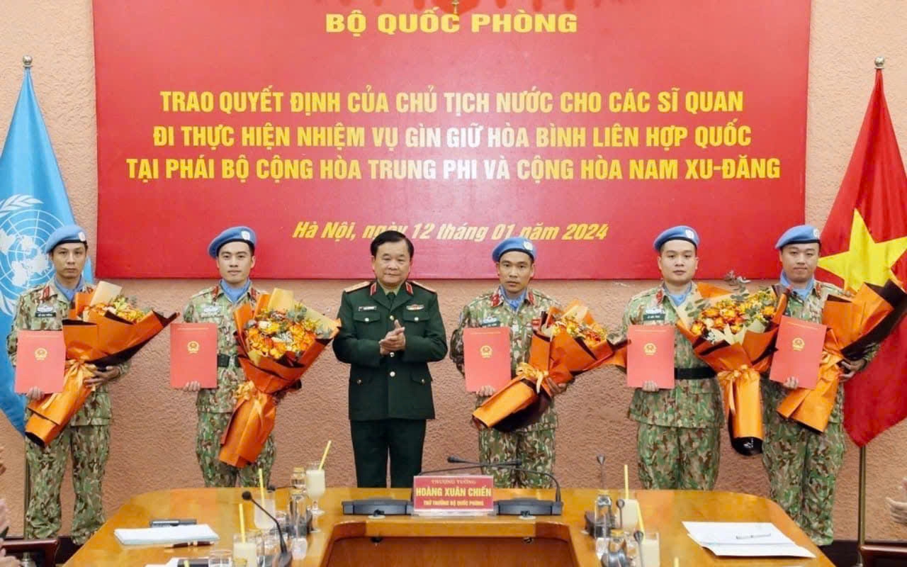 Cuộc thi viết "Chủ quyền quốc gia bất khả xâm phạm": Sứ giả hòa bình