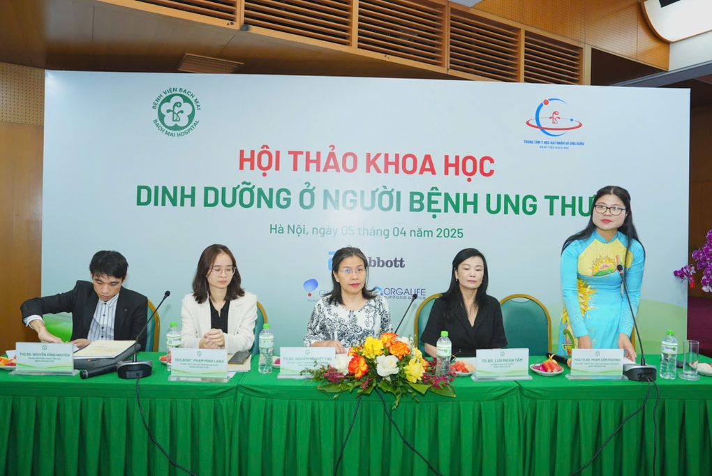 Suy kiệt sau khi ăn thực dưỡng, uống thực phẩm chức năng chữa ung thư- Ảnh 2.