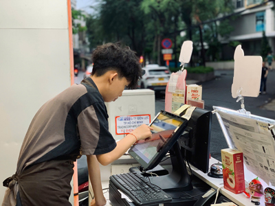 Muôn nẻo làm thêm- Ảnh 1.