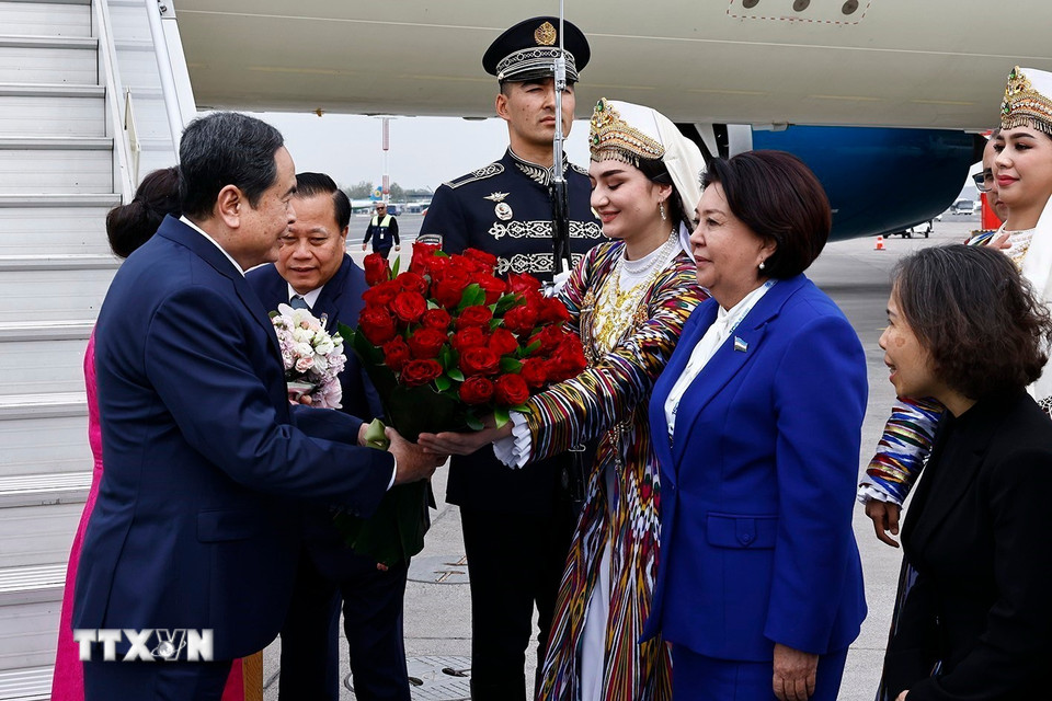 Chủ tịch Quốc hội bắt đầu tham dự Đại hội đồng IPU-150, thăm Uzbekistan- Ảnh 2.