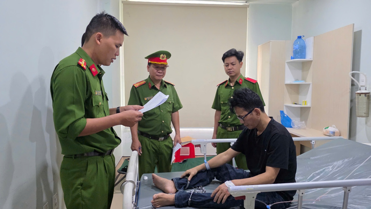 S&aacute;t hại vợ v&igrave; cuồng ghen sau khi nhận được th&ocirc;ng b&aacute;o ra t&ograve;a ly h&ocirc;n- Ảnh 1.