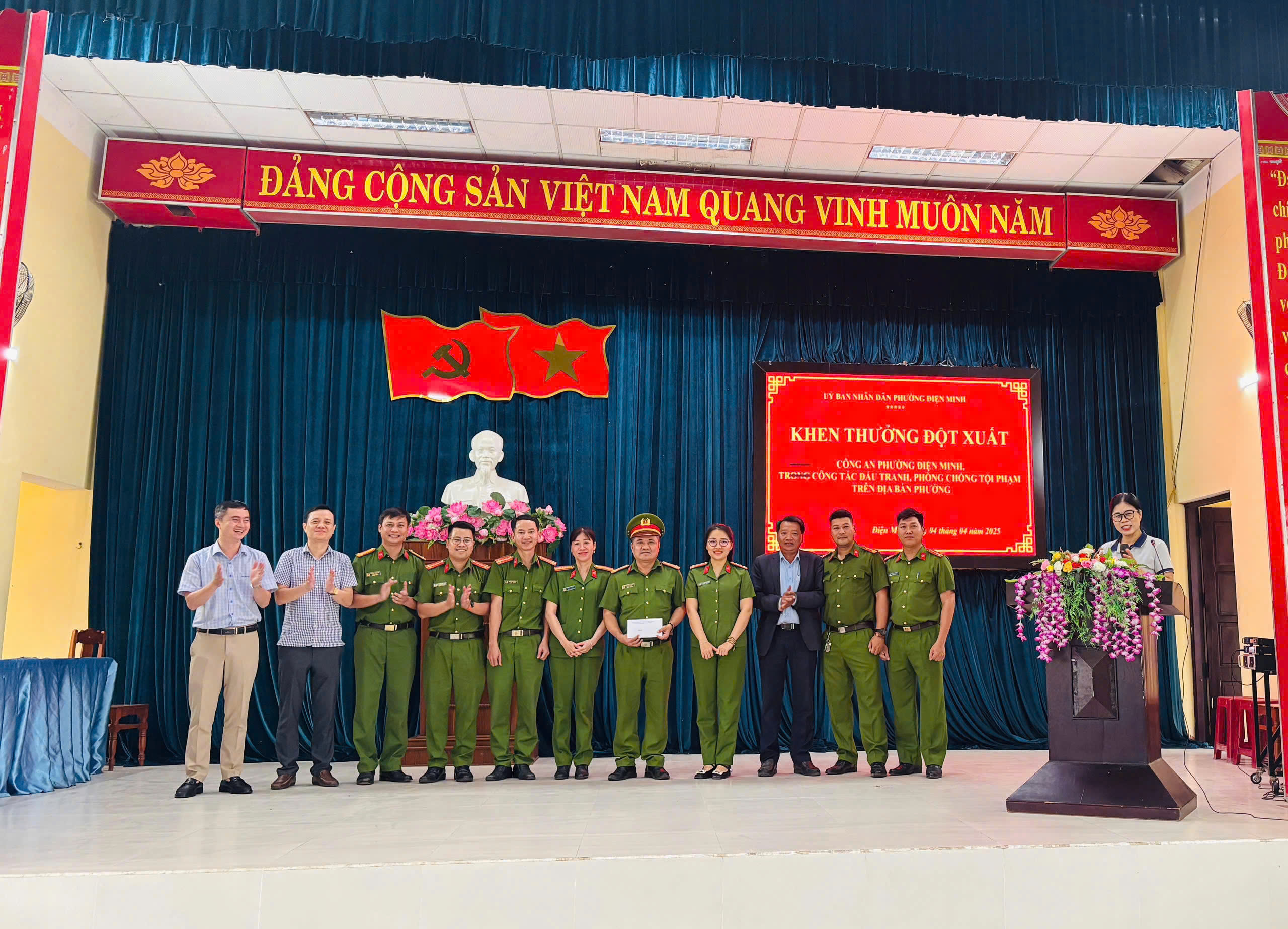 Nữ thợ cắt tóc tá hỏa thấy tài khoản mất 20 triệu, công an tìm ra sự thật bất ngờ- Ảnh 3.