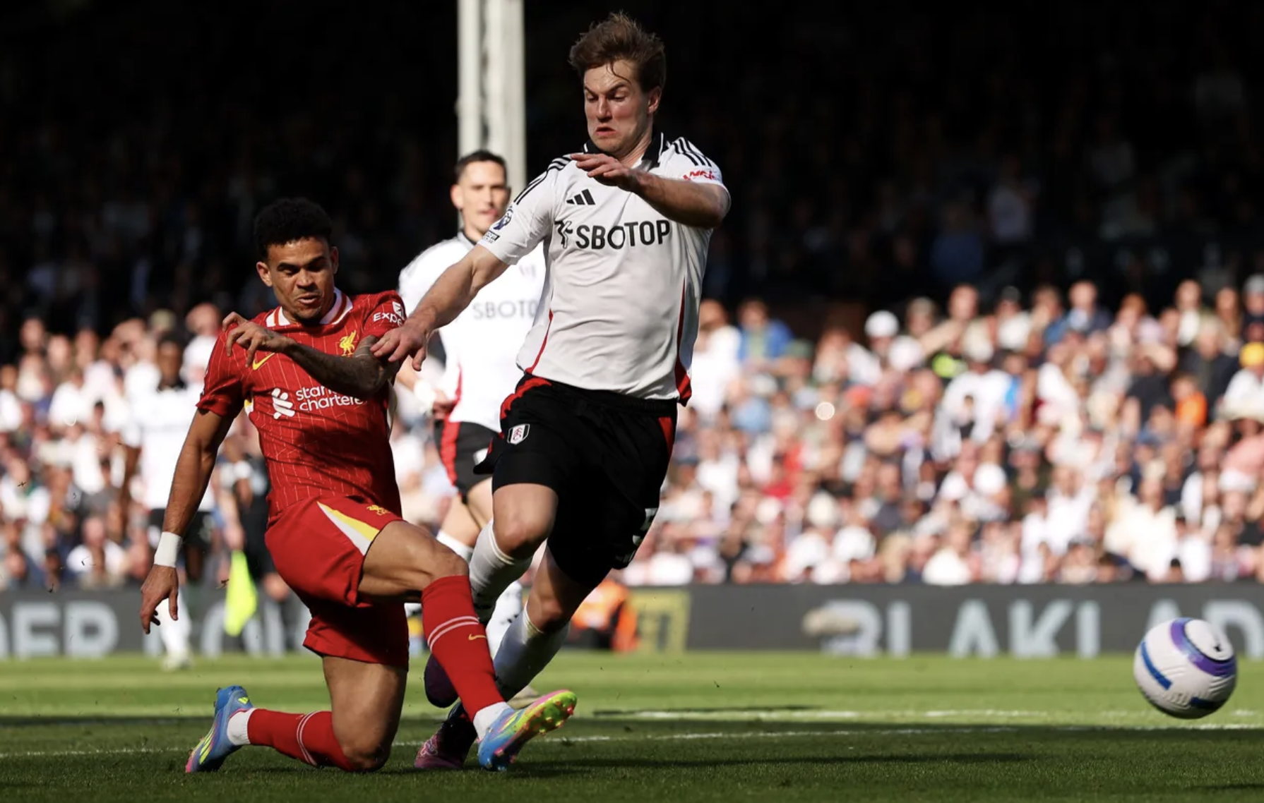 Liverpool thất thủ, Ngoại hạng Anh hò reo ăn mừng- Ảnh 5.