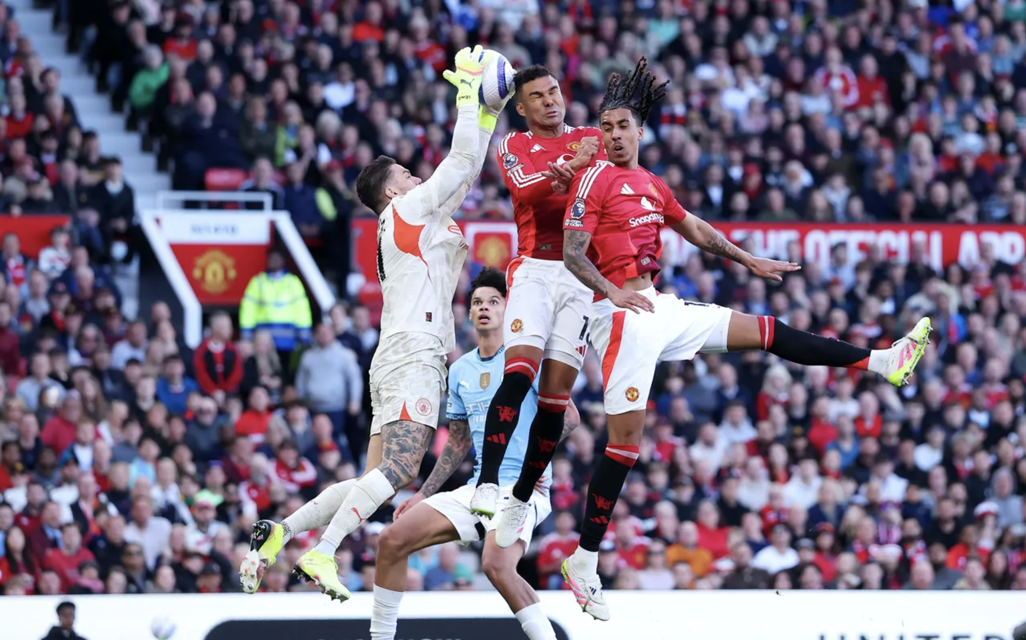Chia điểm derby không bàn thắng, thành Manchester tiếc nuối- Ảnh 2.