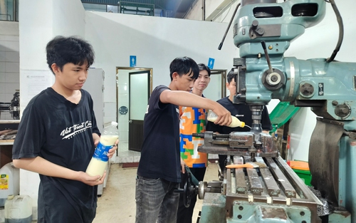 Doanh nghiệp giải bài toán thiếu nhân sự