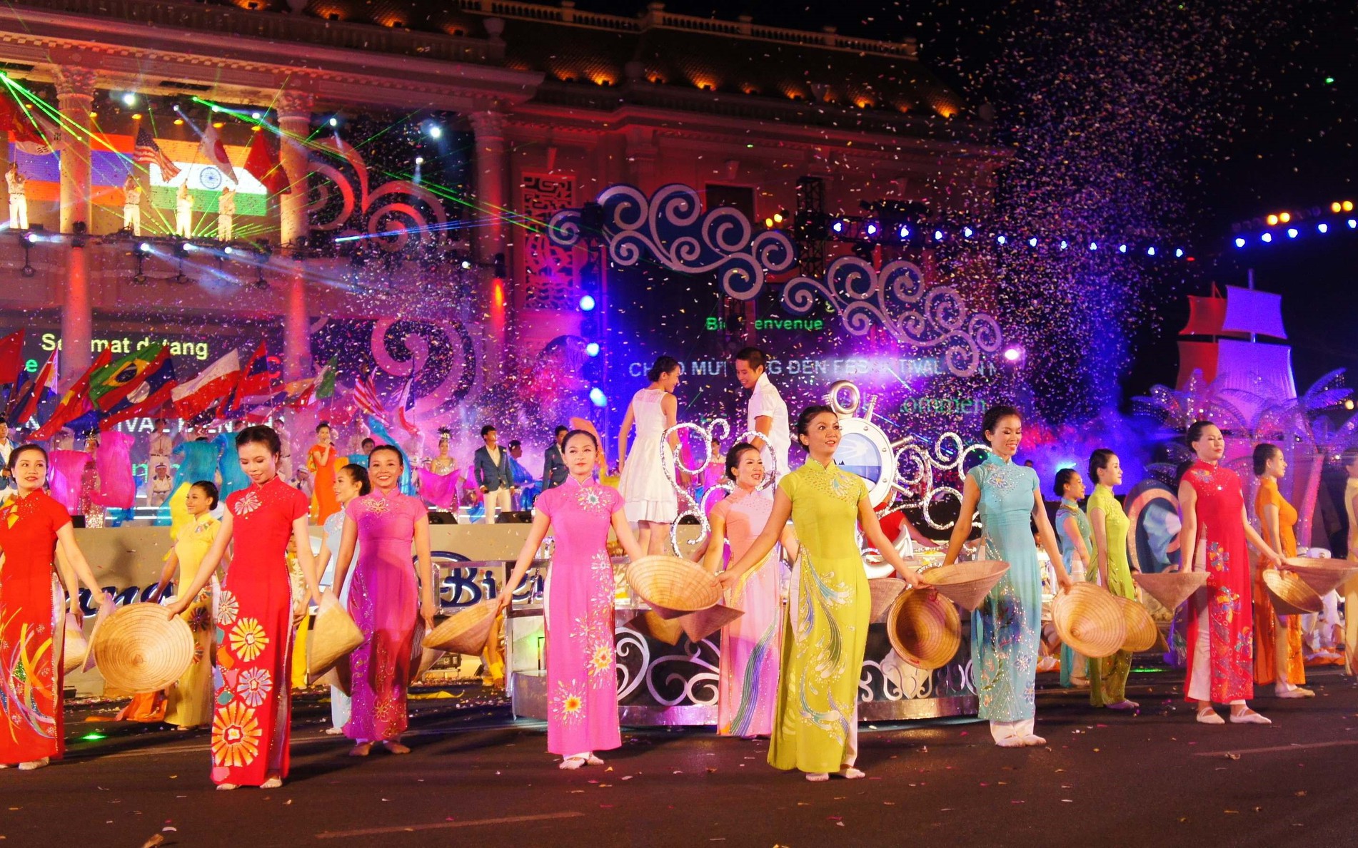 Sôi động Festival Biển Nha Trang - Khánh Hòa