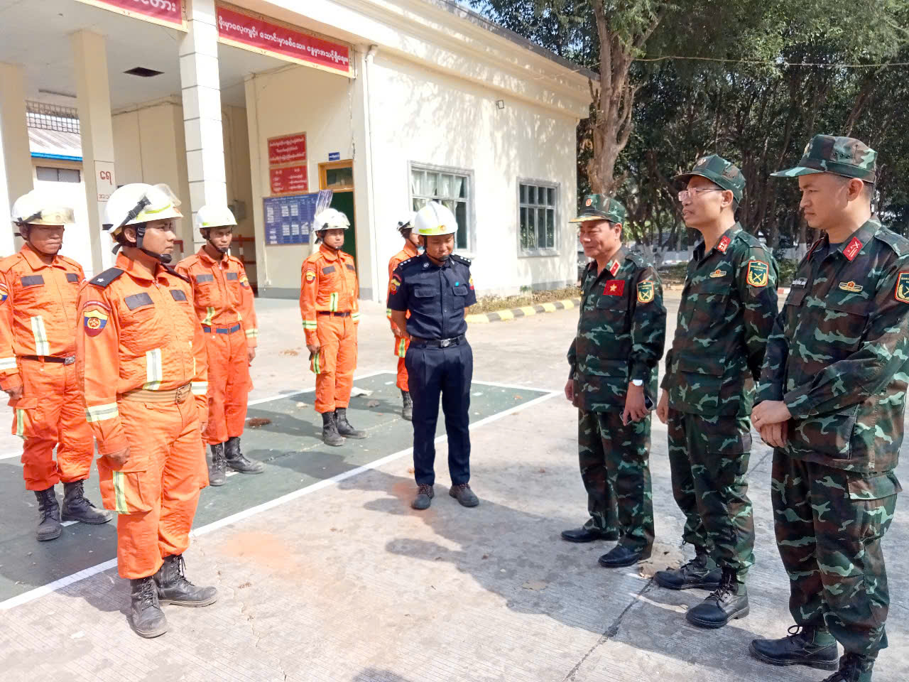 Động đất Myanmar: Hôm nay đoàn cứu hộ Việt Nam về nước- Ảnh 1.