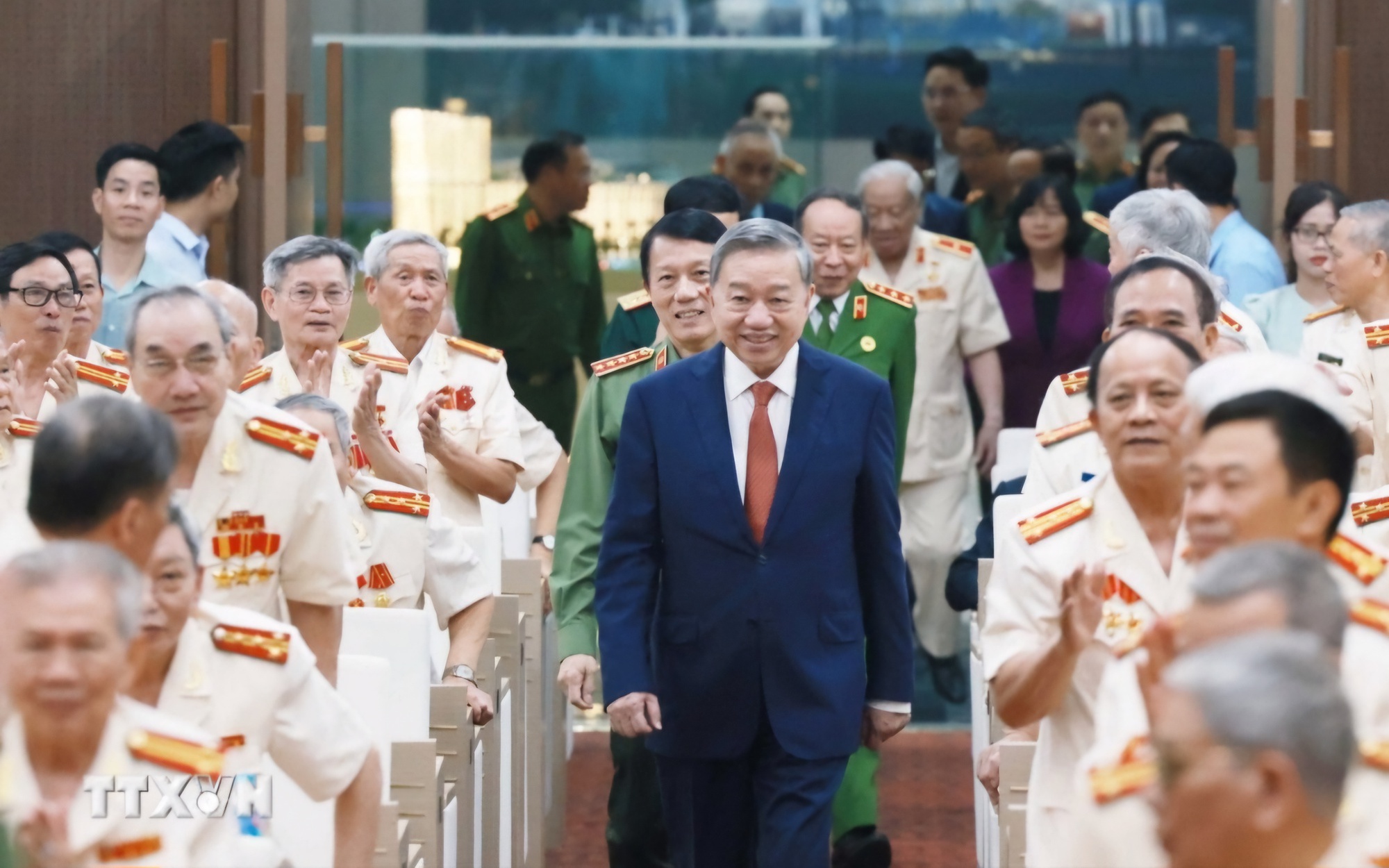 Tổng Bí thư Tô Lâm gặp mặt cán bộ Công an chi viện chiến trường miền Nam