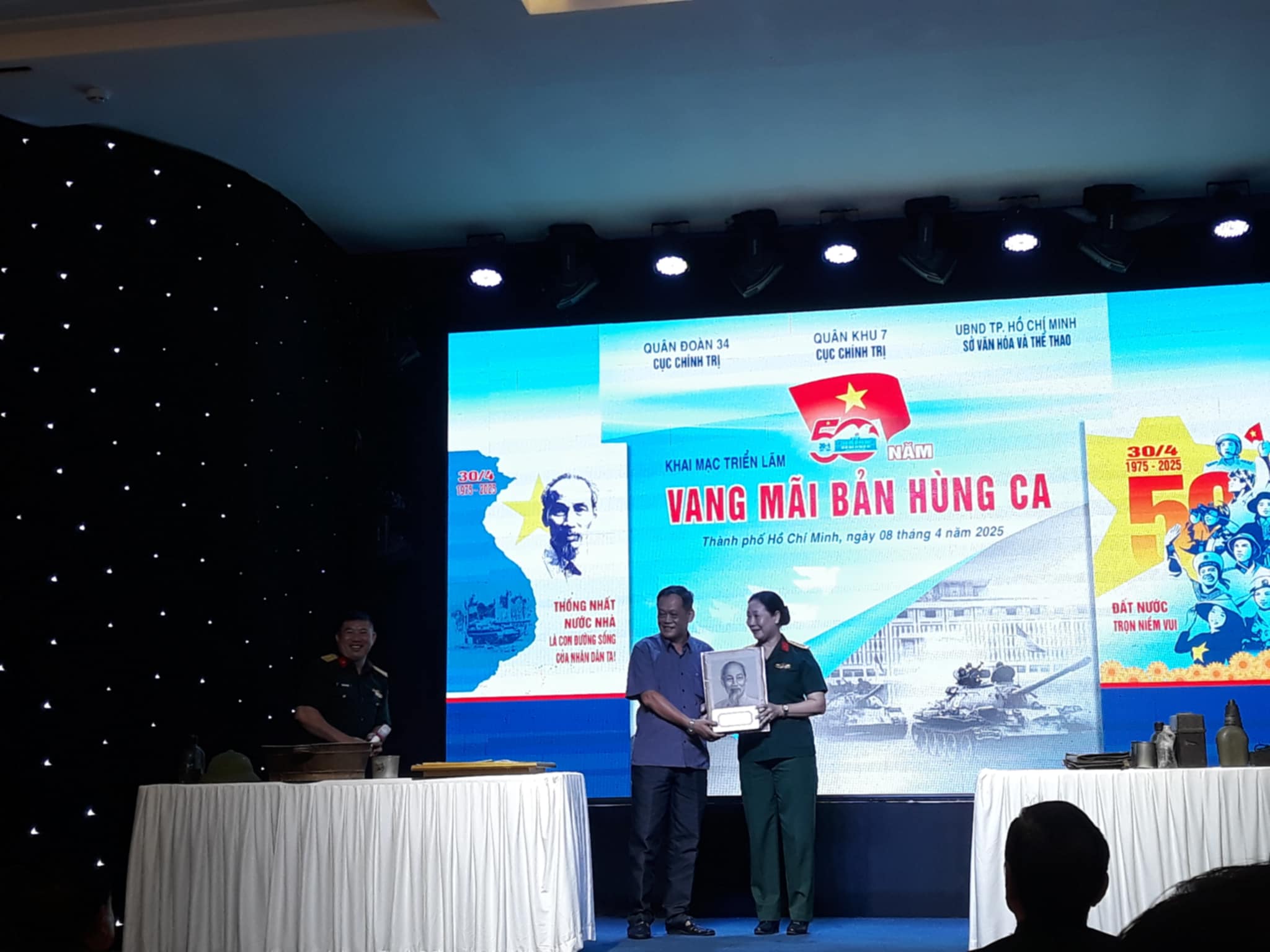 Khai mạc triển l&atilde;m chuy&ecirc;n đề "50 năm vang m&atilde;i bản h&ugrave;ng ca"- Ảnh 3.