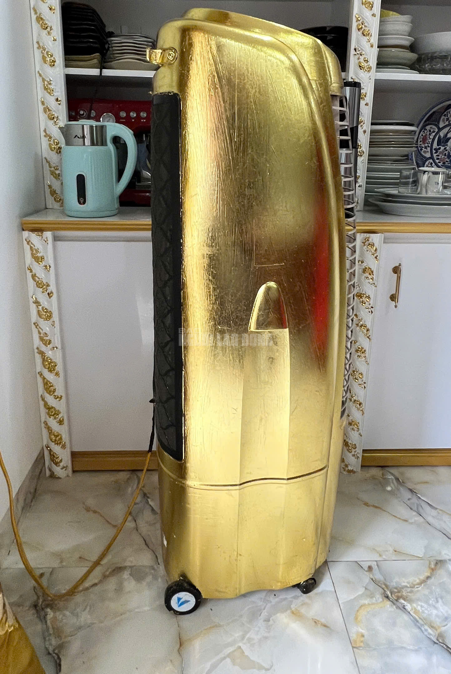 Ngôi nhà dát vàng dốc Bến Ngự có gì đặc biệt?- Ảnh 24.