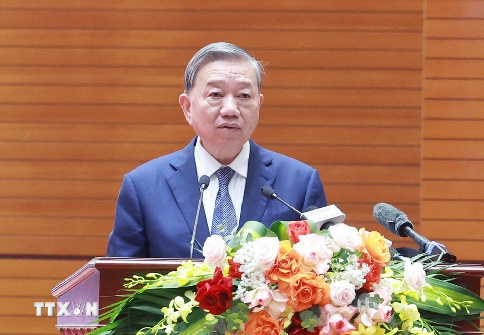 Mãi mãi khắc ghi công lao của những người
đã hiến dâng xương máu vì non sông gấm vóc- Ảnh 1.