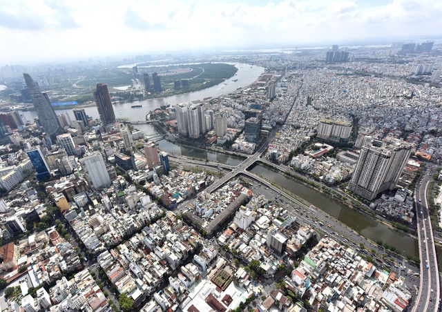 Ho Chi Minh City shines in stunning aerial views- Ảnh 11.