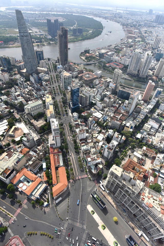 Ho Chi Minh City shines in stunning aerial views- Ảnh 13.