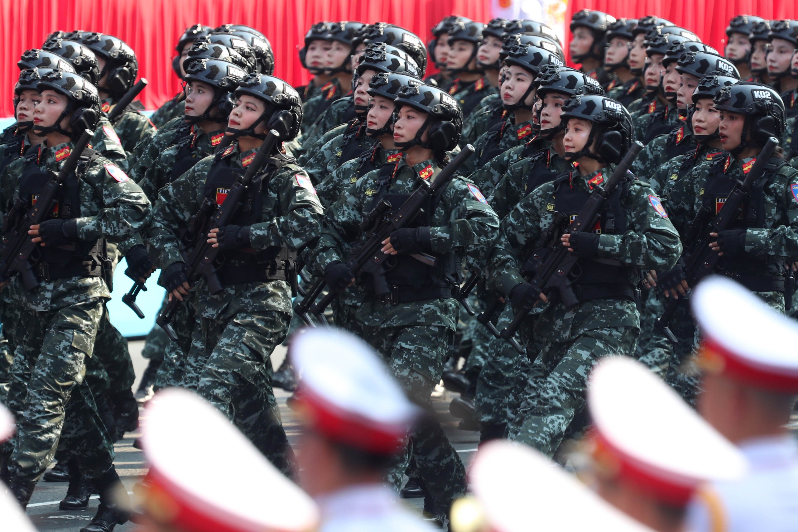 Tự h&agrave;o qu&aacute; khứ, vững bước tương lai - Ảnh 2.