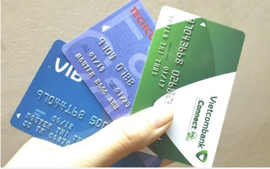 Nhiều ngân hàng thông báo thời điểm ngừng giao dịch thẻ từ ATM