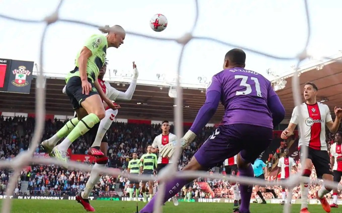 Soi tỉ số trận Southampton - Manchester City: Thắng bao nhiêu là đủ?