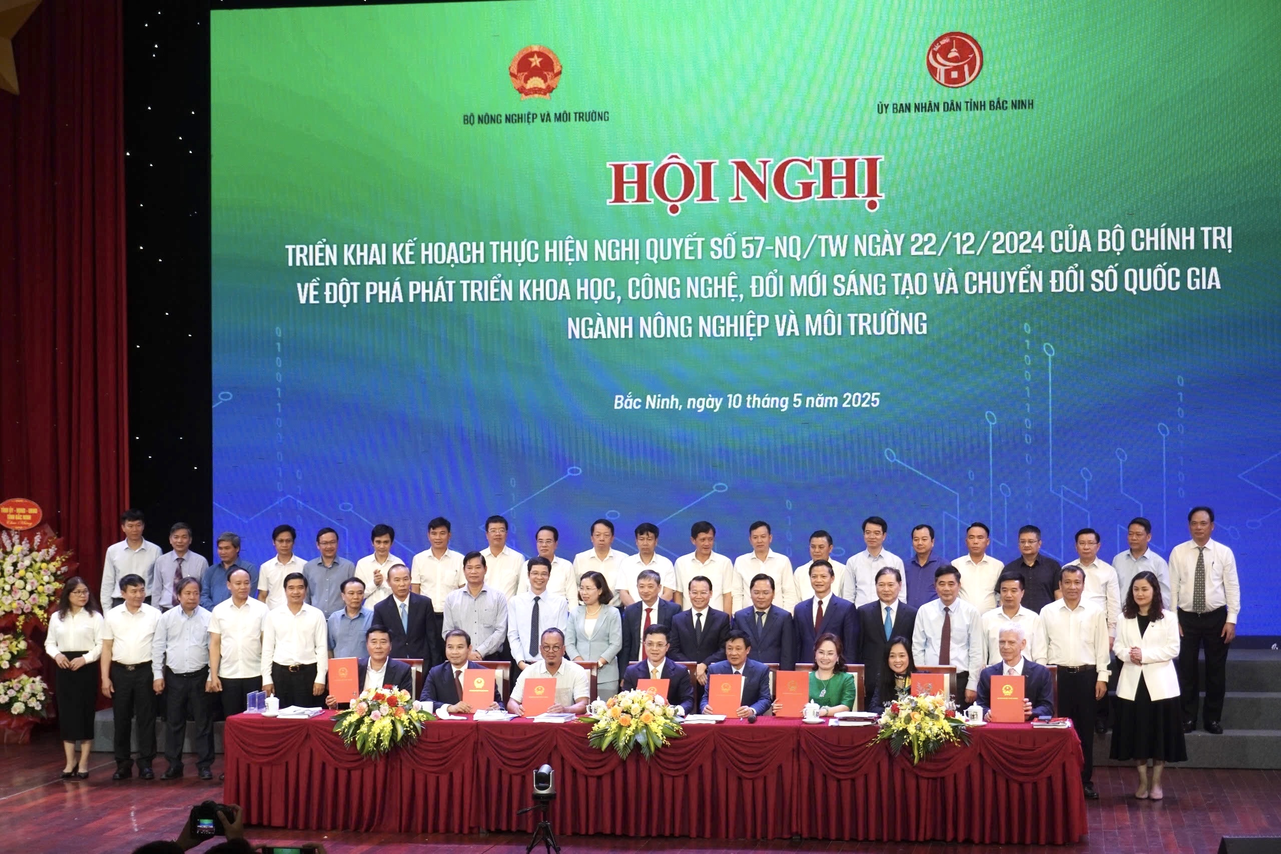 Ngành Nông nghiệp và Môi trường hành động triển khai Nghị quyết 57
- Ảnh 2.