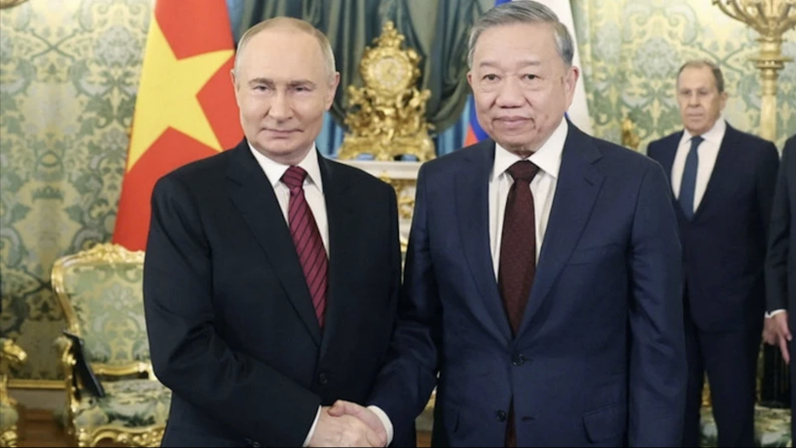 Tổng Bí thư Tô Lâm hội đàm hẹp với Tổng thống Nga Vladimir Putin- Ảnh 1.