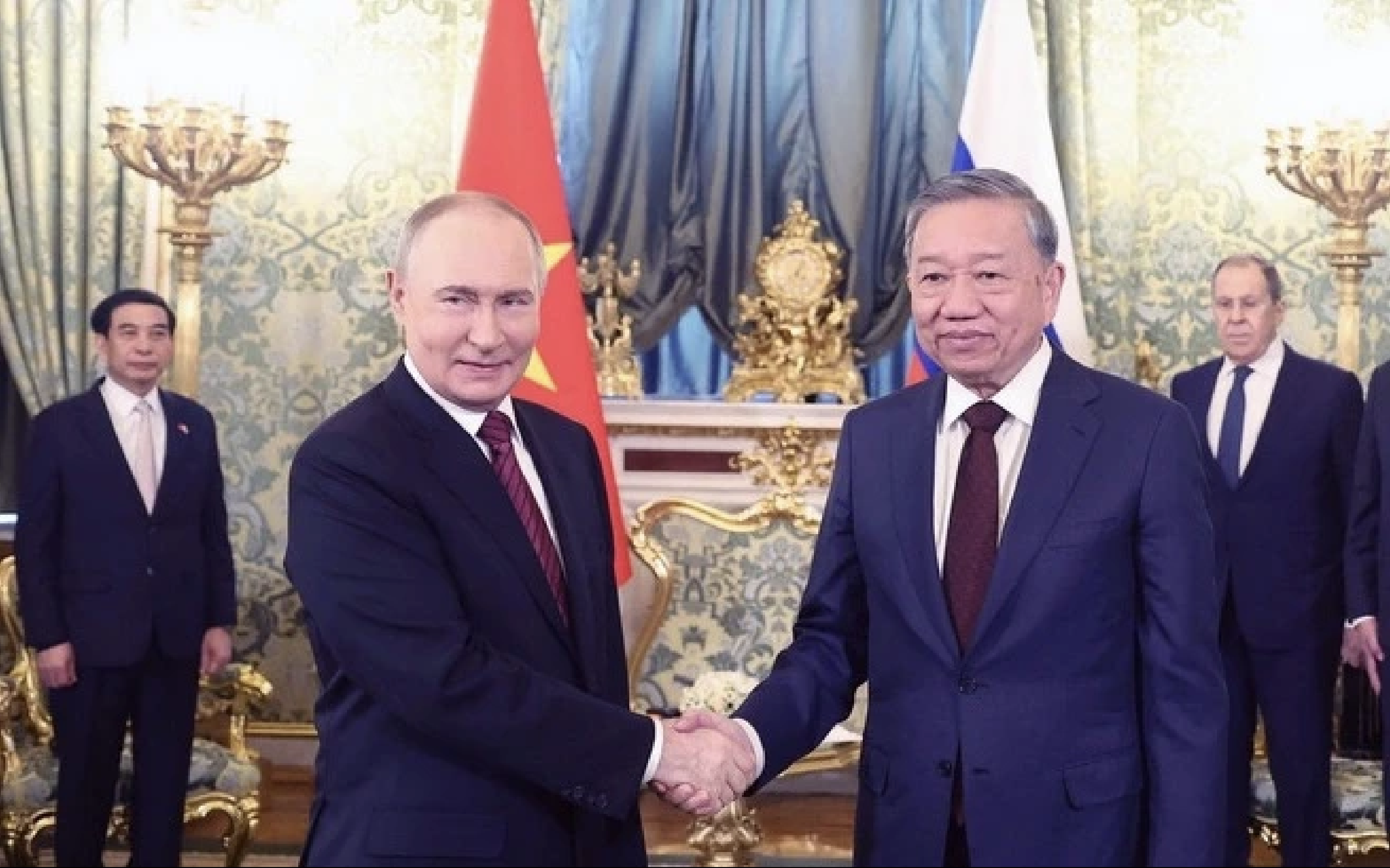Tổng Bí thư Tô Lâm hội đàm hẹp với Tổng thống Nga Vladimir Putin- Ảnh 3.