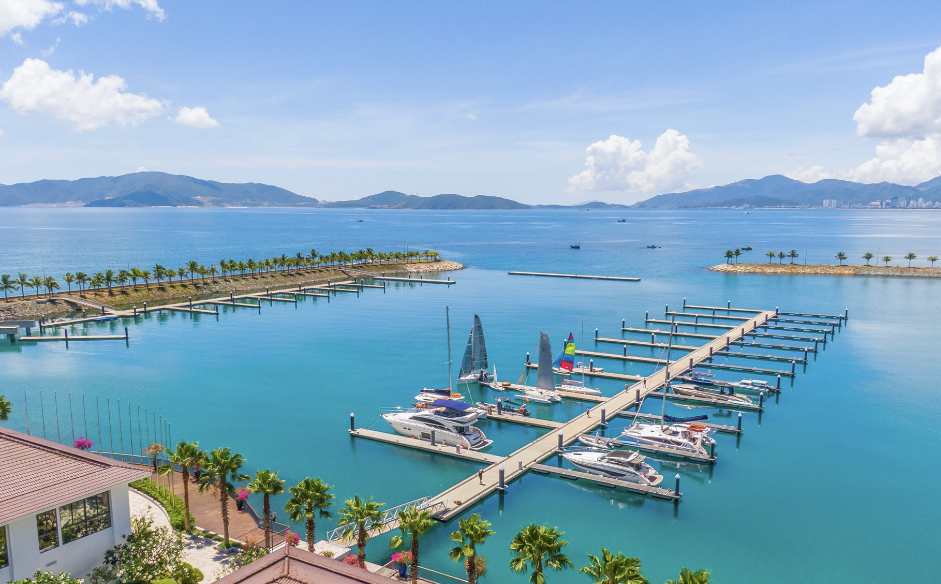 Nha Trang c&oacute; m&atilde; cảng bến du thuyền quốc tế đầu ti&ecirc;n - Ảnh 1.