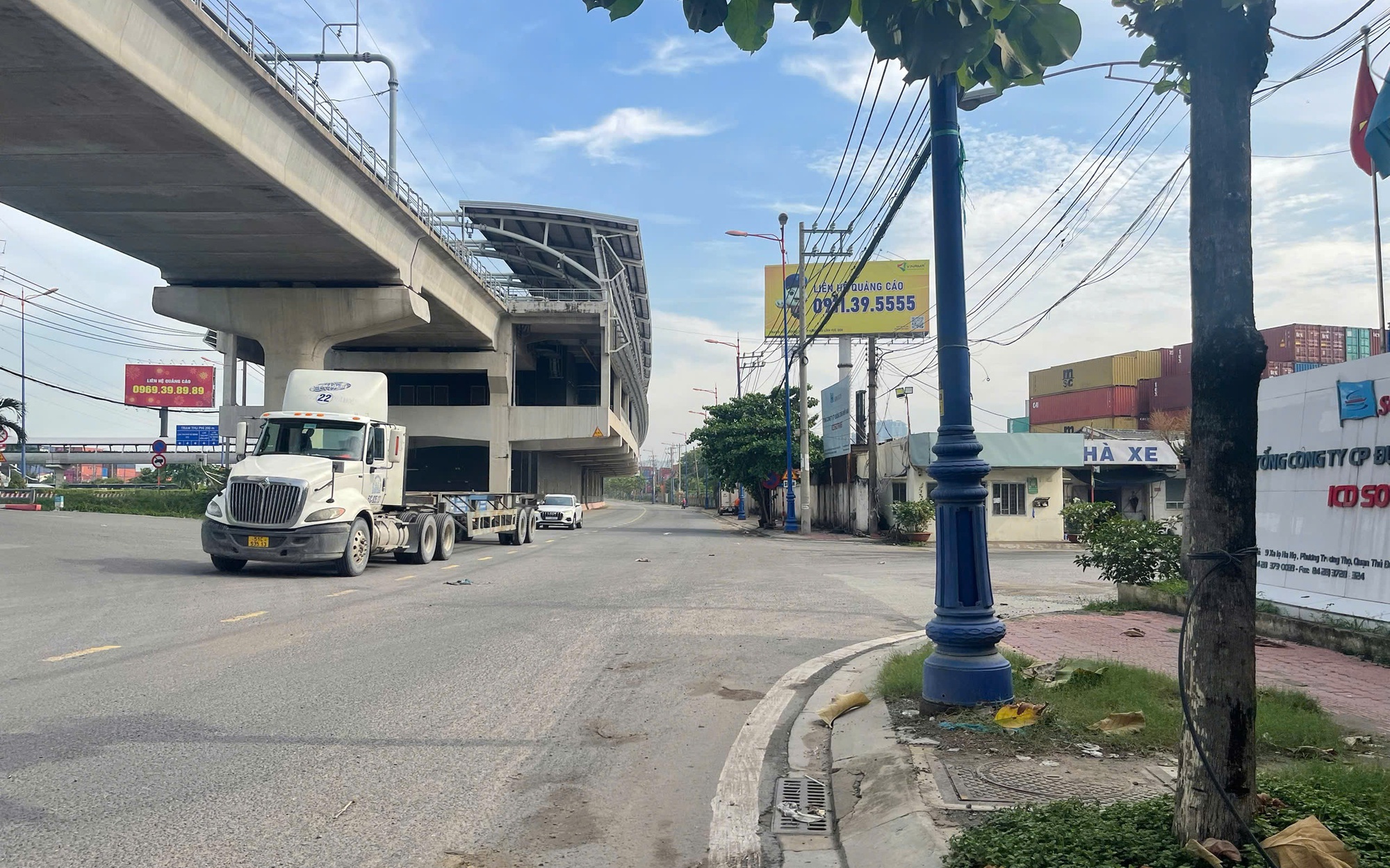 Phát hiện người đàn ông tử vong trên đường ở TP Thủ Đức