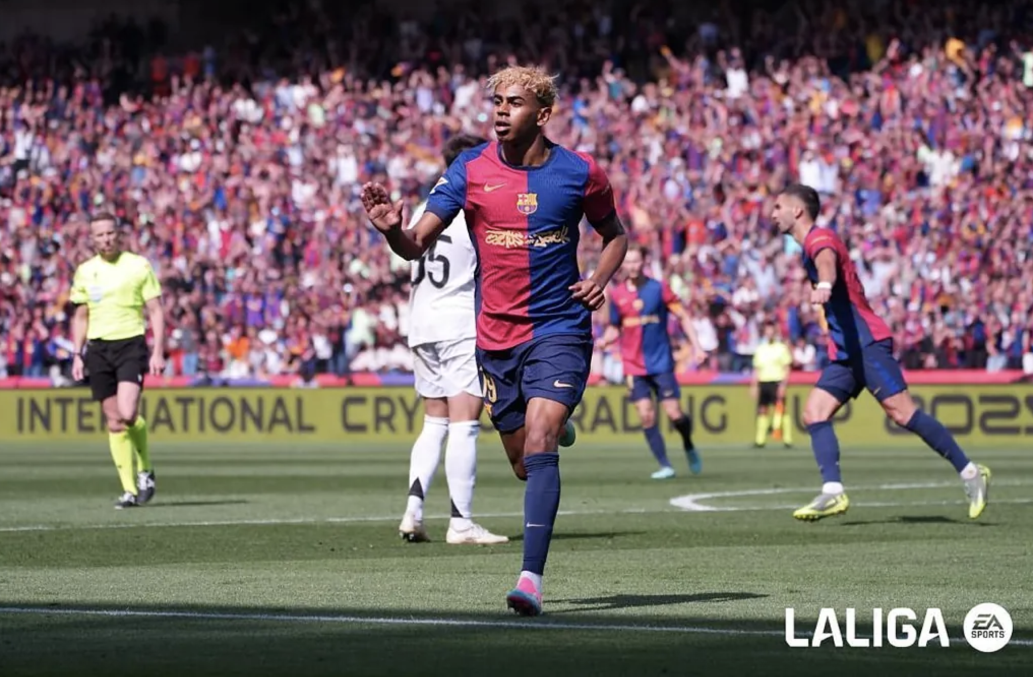 Rực lửa si&ecirc;u kinh điển, Barcelona tiến s&aacute;t ng&ocirc;i vương La Liga - Ảnh 5.