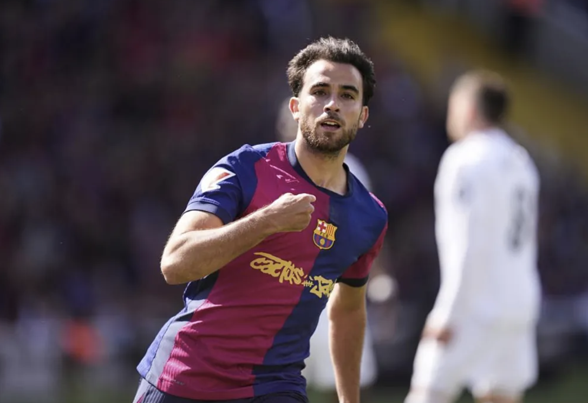Rực lửa si&ecirc;u kinh điển, Barcelona tiến s&aacute;t ng&ocirc;i vương La Liga - Ảnh 4.