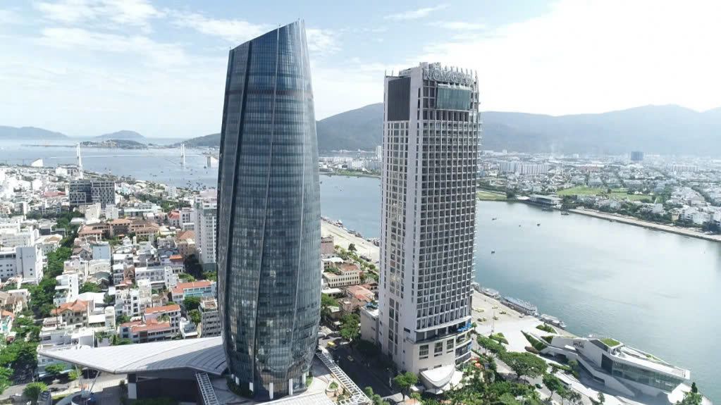 Đ&agrave; Nẵng: Th&agrave;nh lập 15 đảng bộ phường, x&atilde; mới v&agrave; chi bộ đặc khu Ho&agrave;ng Sa- Ảnh 1.