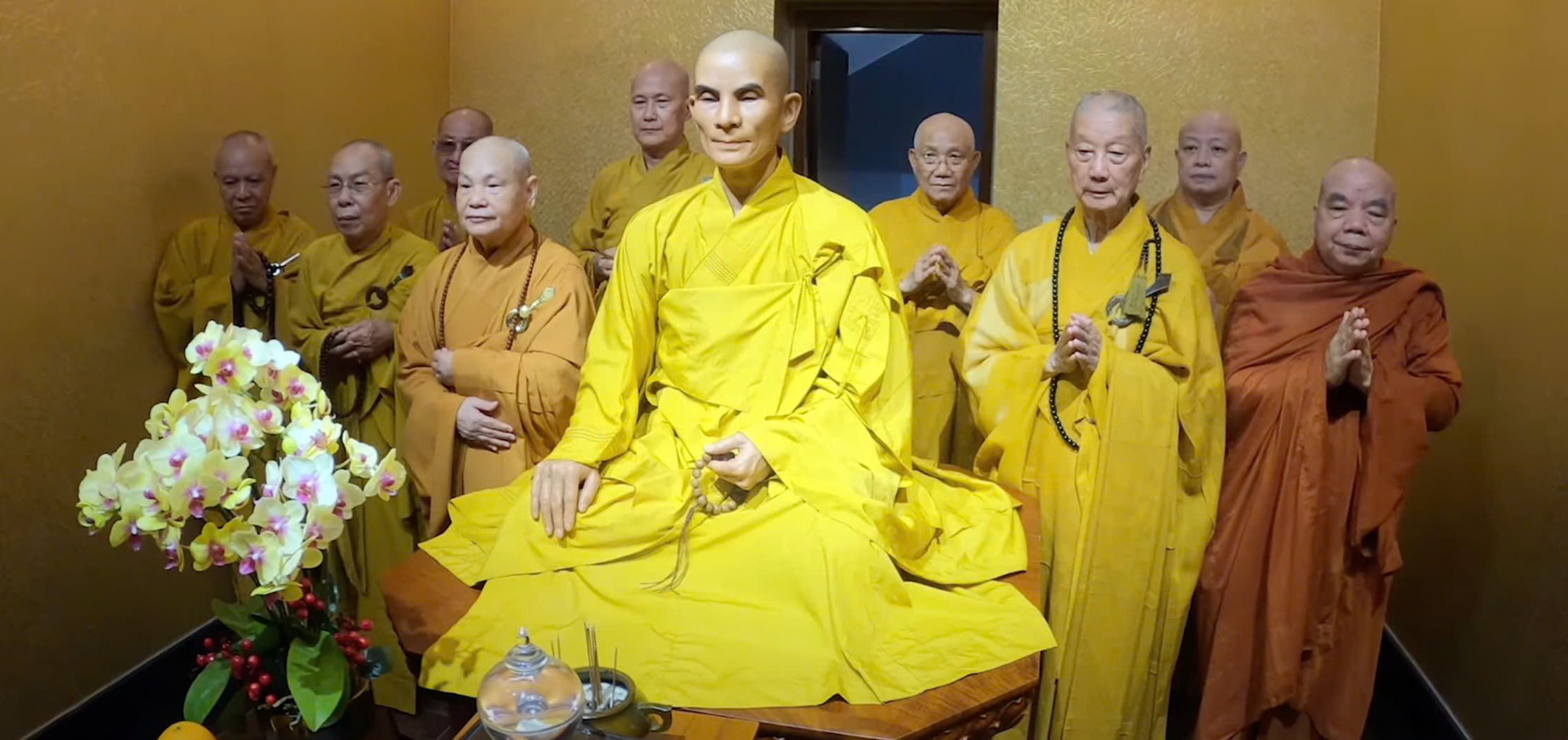 Cận cảnh tháp Đa Bảo - nơi lưu giữ vĩnh viễn xá lợi trái tim Bồ tát Thích Quảng Đức - Ảnh 4.