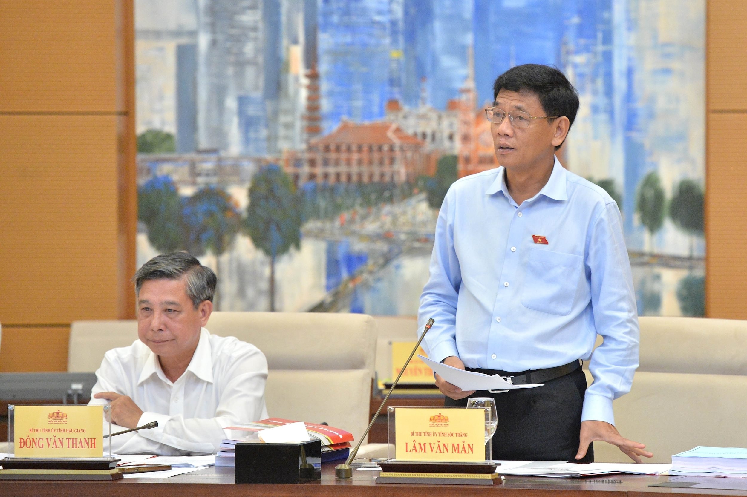 Chủ tịch Quốc hội: Kh&ocirc;ng được cục bộ địa phương trong đề xuất nh&acirc;n sự sau sắp xếp- Ảnh 4.