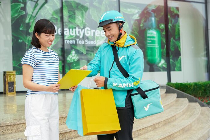Xanh SM của tỉ ph&uacute; Phạm Nhật Vượng ch&iacute;nh thức nhảy v&agrave;o mảng giao đồ ăn - Ảnh 1.